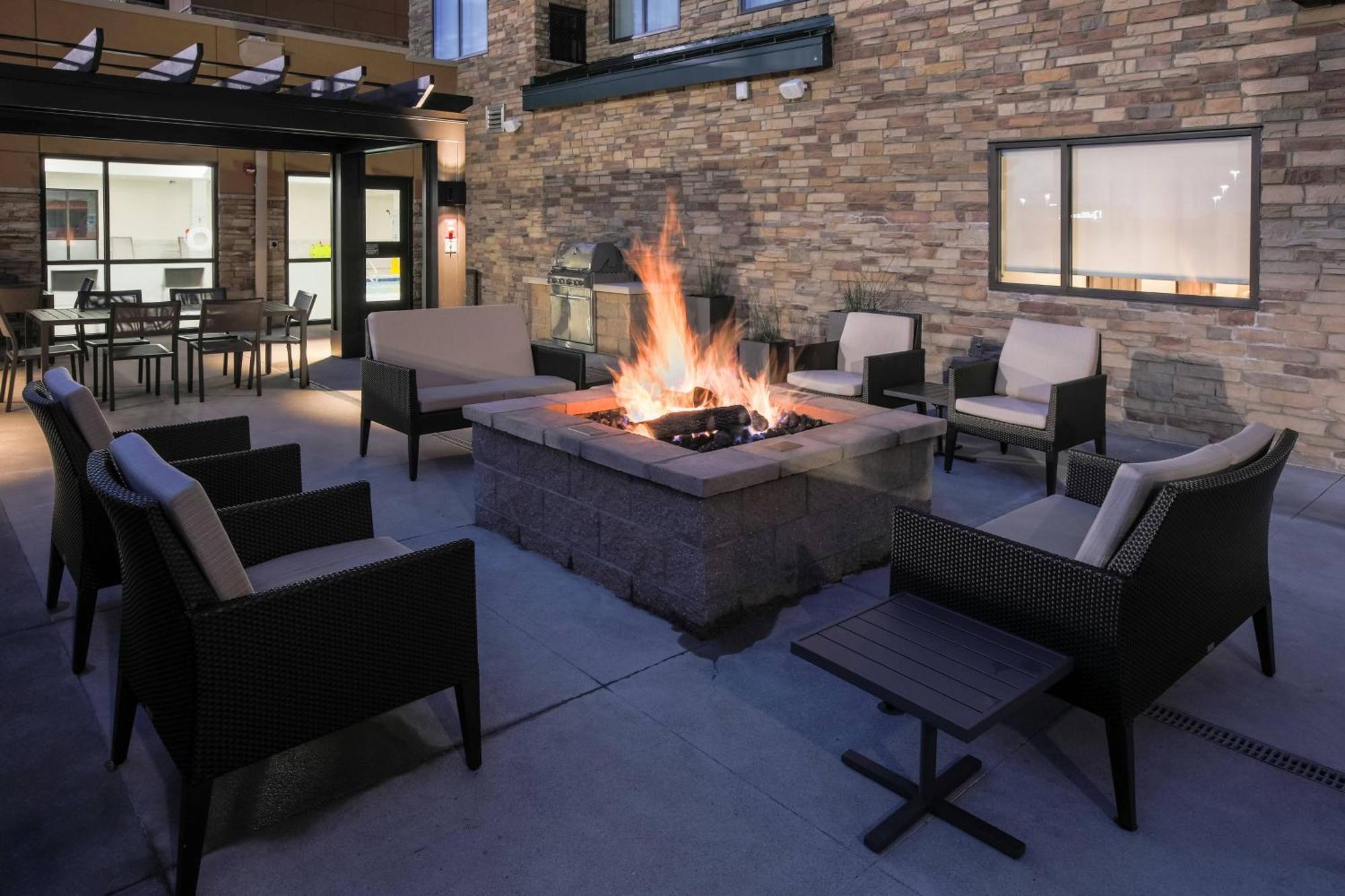 Residence Inn by Marriott Louisville East/Oxmoor Extérieur photo
